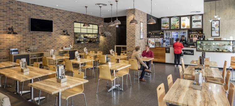 阿德莱德大使馆盛橡套房酒店(Oaks Adelaide Embassy Suites)图片