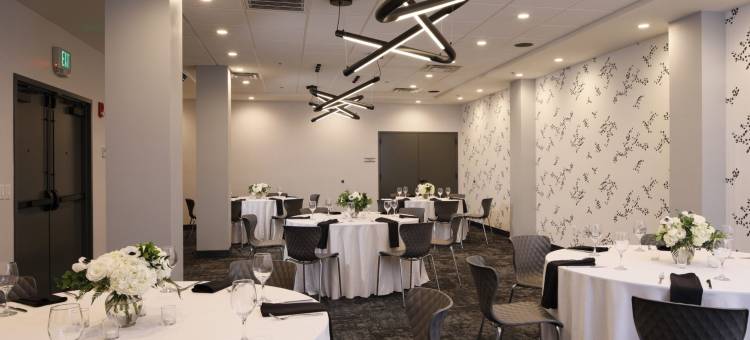 查塔努加市中心英迪格酒店(Hotel Indigo CHATTANOOGA - DOWNTOWN by IHG)图片