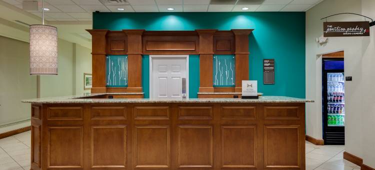 梅塔瓦森林湖希尔顿花园酒店(Hilton Garden Inn Lake Forest Mettawa)图片