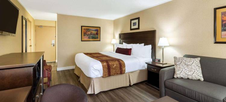 高贵林华美达酒店(Ramada by Wyndham Coquitlam)图片