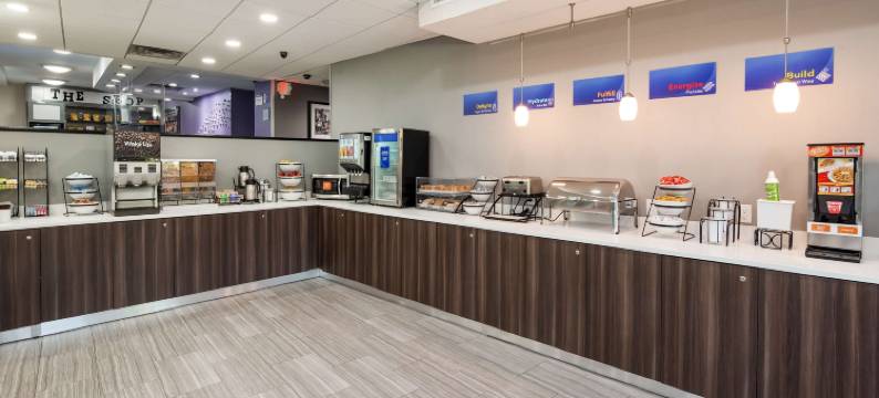 贝斯特韦斯特帕拉默斯酒店及套房(Best Western Paramus Hotel  Suites)图片