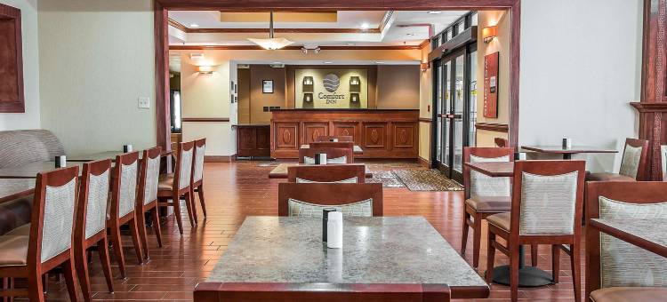 希尔顿安阿伯南部Spark(Spark by Hilton Ann Arbor South)图片