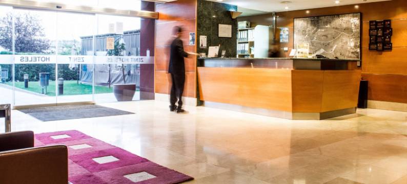 泽尼特洛格罗尼奥酒店(Zenit Logroño)图片