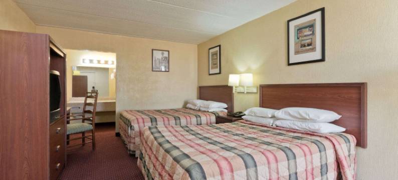 布伦纳姆骑士酒店(Knights Inn Brenham)图片