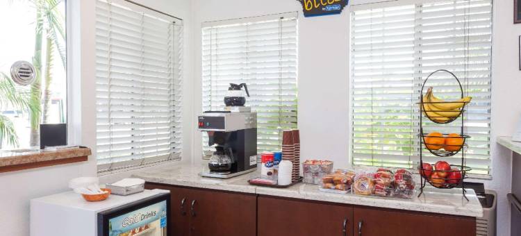 Travelodge by Wyndham Fullerton Near Anaheim图片