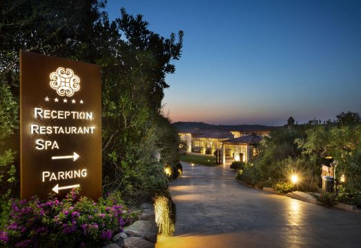 Hotel Li FinistreddiHotel Overview