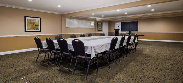 奥克斯纳德贝斯特韦斯特酒店(Best Western Oxnard Inn)图片