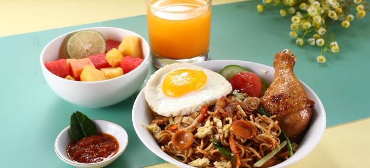 蒂博尼哥罗POP!酒店(Pop! Hotel Diponegoro)图片