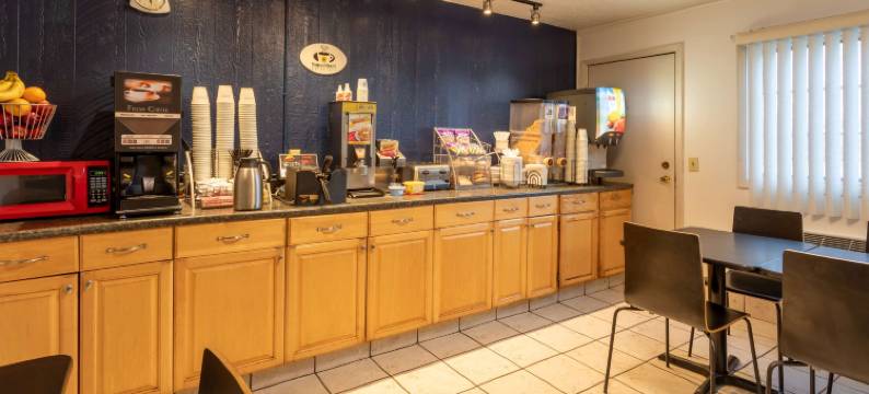 伍斯特速8酒店(Super 8 by Wyndham Wooster)图片