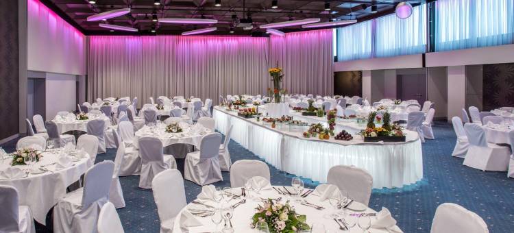 苏黎世皇冠假日酒店(Crowne Plaza Zurich)图片