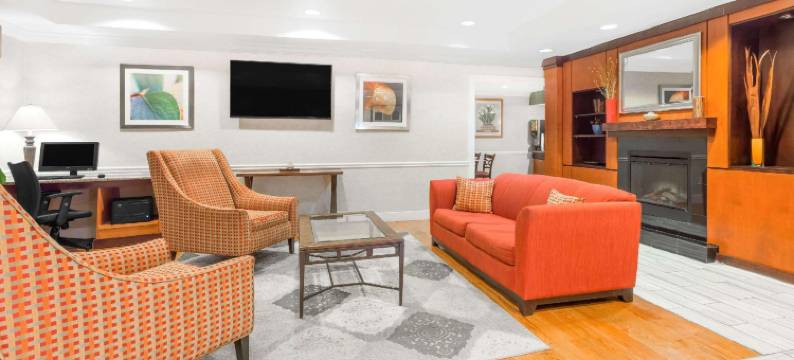 里特亚斯普林斯-亚特兰大呗盟套房酒店(Baymont by Wyndham Lithia Springs Atlanta)图片