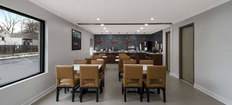 南本德圣母大学附近品质酒店(Quality Inn South Bend Near Notre Dame)图片