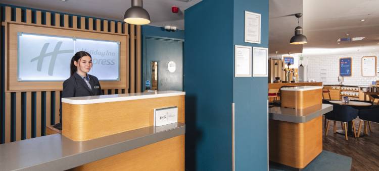 Holiday Inn Express 布里斯托尔城中心(Holiday Inn Express Bristol City Centre)图片