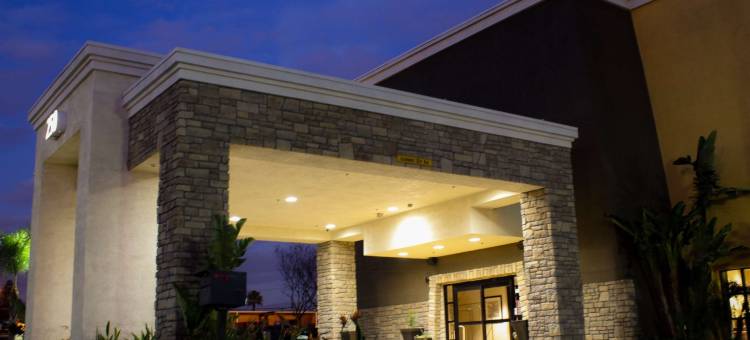 箭镟贝斯特韦斯特优质酒店(Best Western Plus Arrowhead Hotel)图片