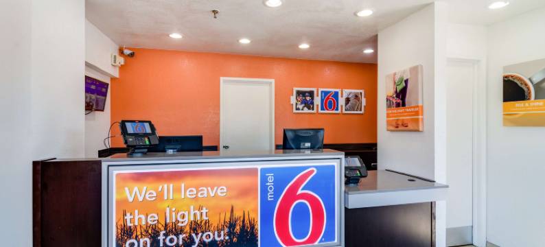 芝加哥奥黑尔6号汽车旅馆-席勒公园(Motel 6 Schiller Park, IL - Chicago O'Hare)图片