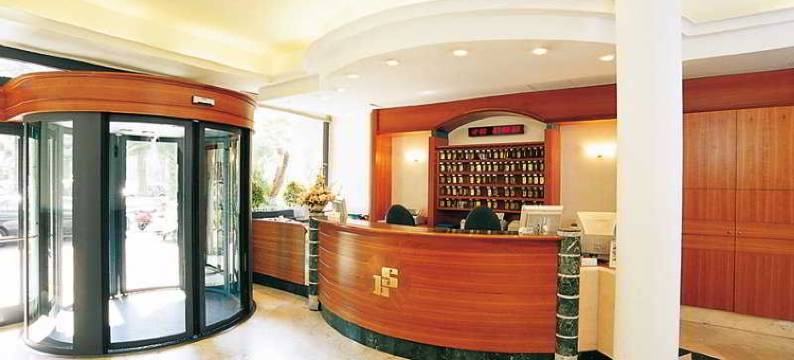 拿坡里 LHP 宫殿及 SPA 酒店(LHP Napoli Palace & Spa)图片