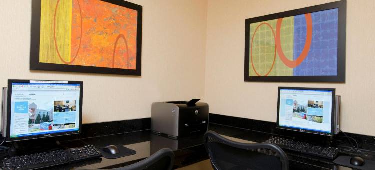 布卢明顿万枫酒店及套房(Fairfield Inn & Suites Bloomington)图片