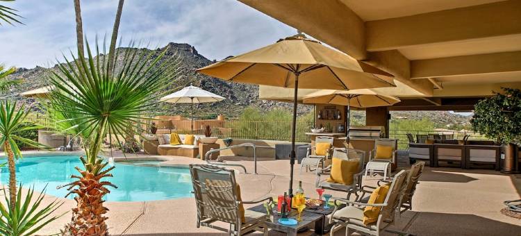 Carefree Casita w/ Outdoor Pool & Mountain View!图片