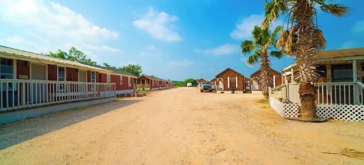 Grand Eagle Ford Lodge & RV Park图片