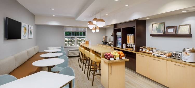 曼彻斯特波士顿地区机场TownePlace Suites酒店(TownePlace Suites Manchester-Boston Regional Airport)图片