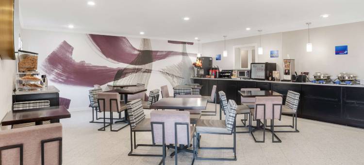 河湾贝斯特韦斯特酒店(Best Western Bayou Inn)图片