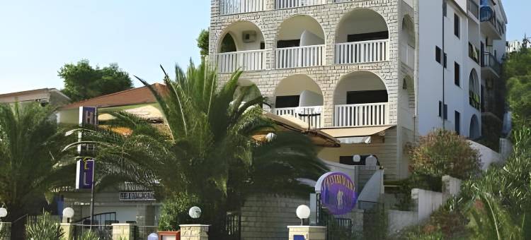维拉蒂娜酒店(Hotel Vila Tina)图片