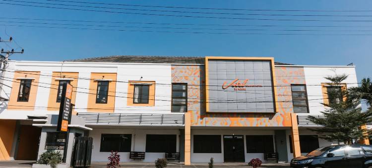 图隆阿贡沃特尔酒店(Grand Charis Hotel Tulungagung)图片