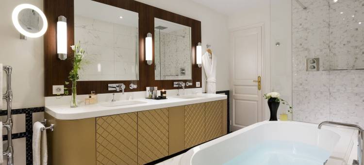 乐诺曼底巴里亚酒店(Hôtel Barrière le Normandy)图片