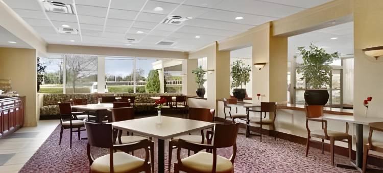 约克温德姆戴斯套房酒店(Days Inn & Suites by Wyndham York)图片