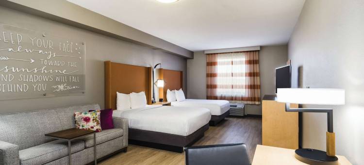 查塔努加汉密尔顿广场拉昆塔温德姆套房酒店(La Quinta Inn & Suites by Wyndham Chattanooga-Hamilton Place)图片