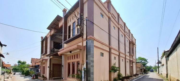 RedDoorz Syariah Near Exit Toll Pekalongan 2图片