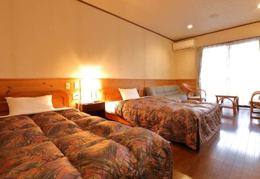 Yufu-No-Oyado Hotaru Hotel Overview