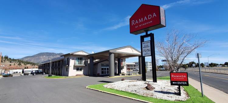 费拉格尔斯塔夫东温德姆华美达酒店(Ramada by Wyndham Flagstaff East)图片