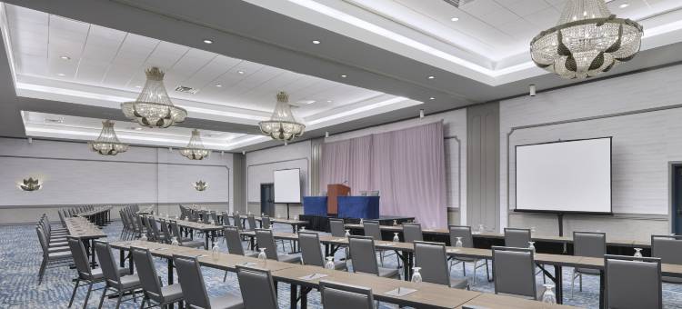 希尔顿安泊酒店-默特尔比奇海滨度假村(Embassy Suites by Hilton Myrtle Beach Oceanfront Resort)图片