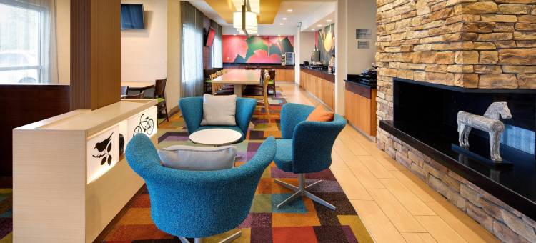 印第安纳波利斯机场万枫酒店(Fairfield Inn & Suites Indianapolis Airport)图片