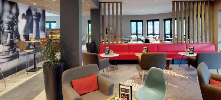 宜必思迪南中心酒店(Ibis Dinant Centre)图片