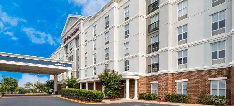 希尔顿欢朋套房酒店-弗雷德里克斯堡(Hampton Inn & Suites Fredericksburg-at Celebrate Virginia)图片