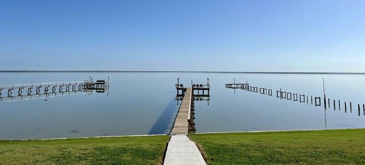 Baffin Bay Waterfront, Fishing图片