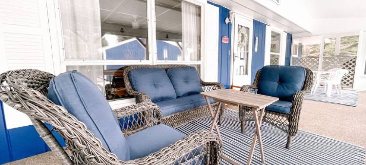 大卫度假屋 私人纱网门廊&火坑(Private Screened Porch with Michaywe Amenities)图片