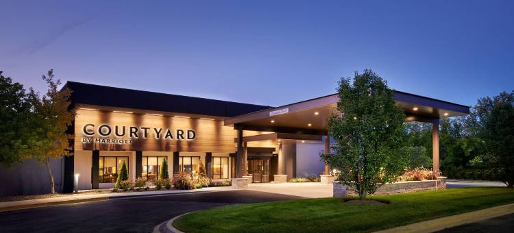 芝加哥海兰德公园/诺斯布鲁克万怡酒店(Courtyard Chicago Highland Park/Northbrook)图片