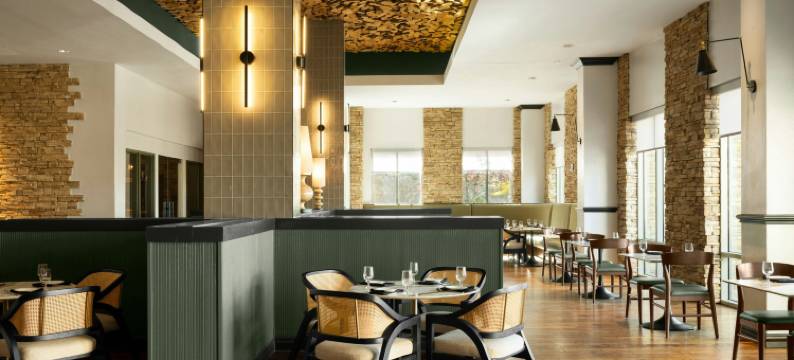 博尔德弗兰特隆万丽酒店(Renaissance Boulder Flatiron Hotel)图片