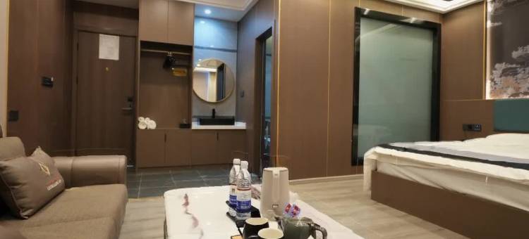 云上四季酒店(拉孜店)图片