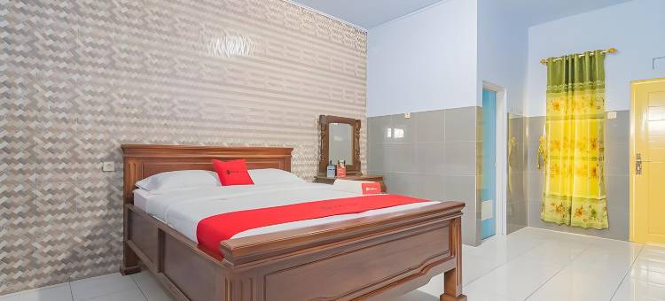 红多兹伊斯兰酒店@梳邦坦巴克梅卡街(RedDoorz Syariah @ Tambak Mekar Street Subang)图片