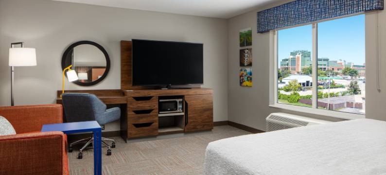 希尔顿汉普顿酒店格林湾体育场(Hampton Inn by Hilton Green Bay Stadium)图片
