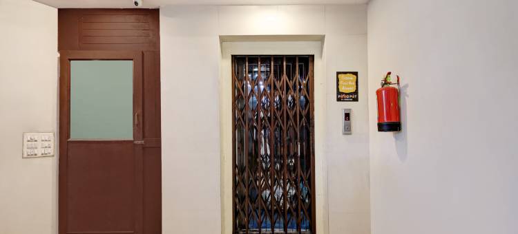 Super Collection O Jagadamba Junction Near Beach Road图片