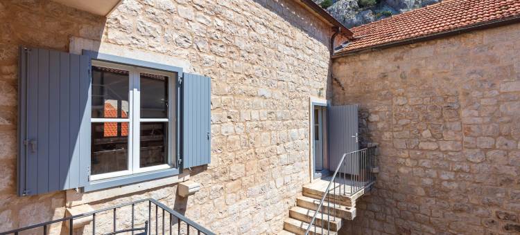 妈妈别墅(Villa Mama - Traditional Apartments in Omis, Free Parking)图片