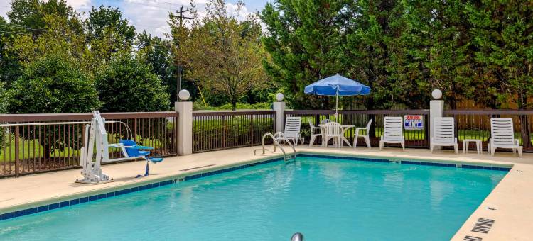 高点-阿奇代尔品质酒店(Quality Inn High Point - Archdale)图片