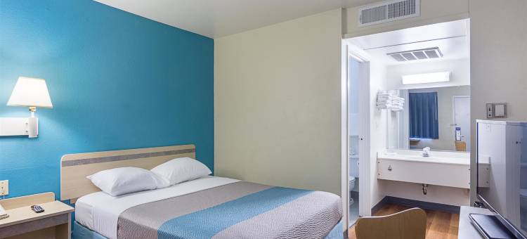 维珍尼亚弗雷德里克斯堡 - 北 6 号汽车旅馆(Motel 6 Fredericksburg, VA - North)图片