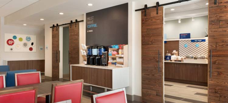 Holiday Inn Express & Suites Cincinnati South - Wilder图片