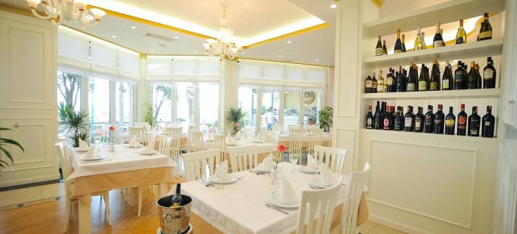 伊利瑞亚国际酒店(Iliria Internacional Hotel)图片